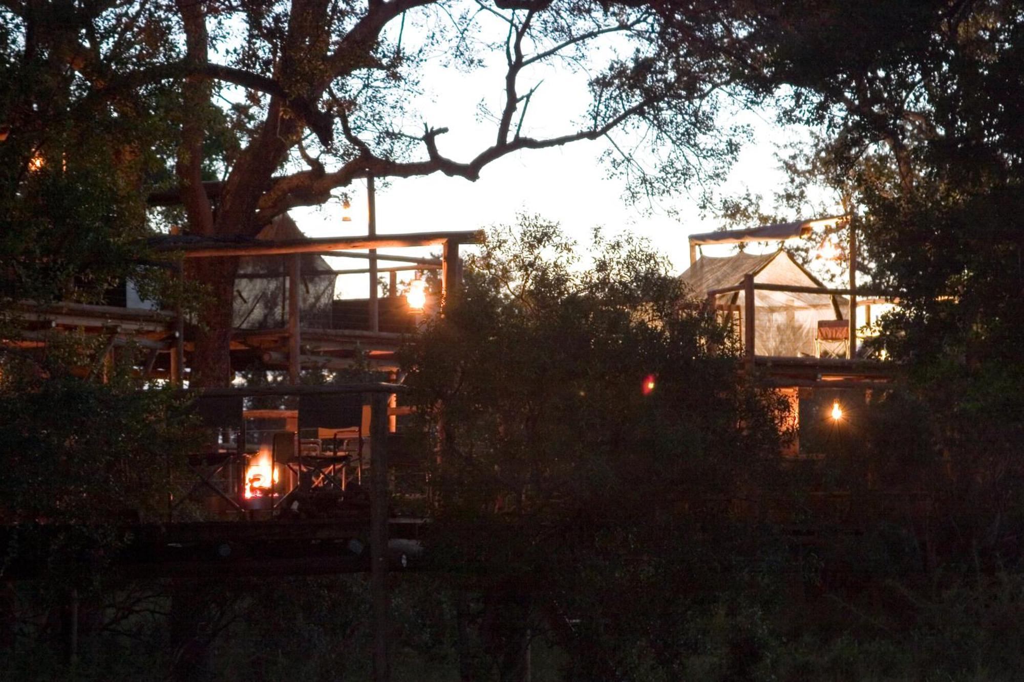 Rhino Walking Safaris Hotel Skukuza Ngoại thất bức ảnh