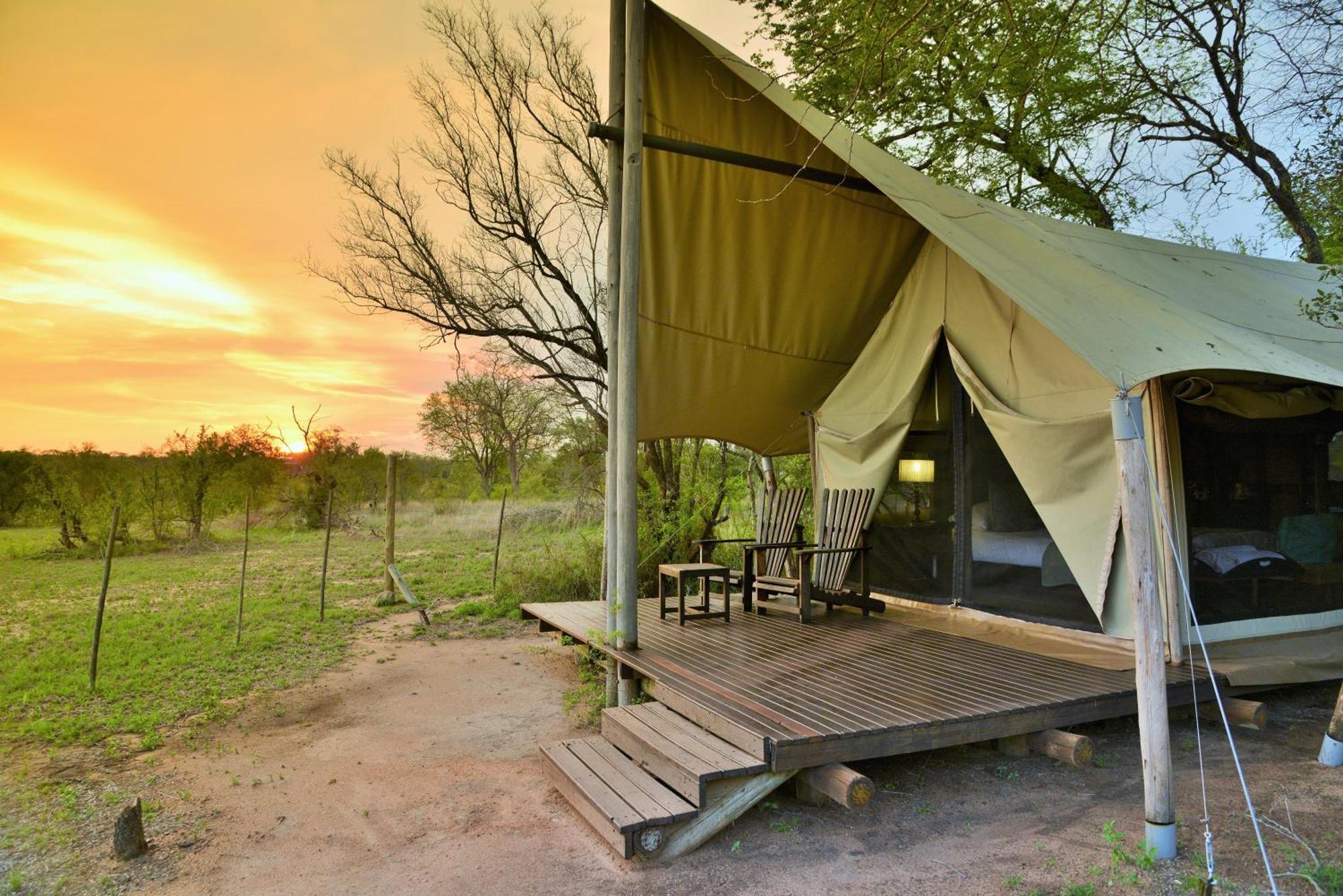 Rhino Walking Safaris Hotel Skukuza Ngoại thất bức ảnh