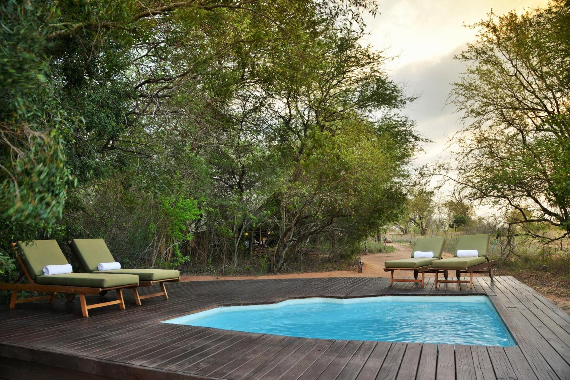 Rhino Walking Safaris Hotel Skukuza Ngoại thất bức ảnh
