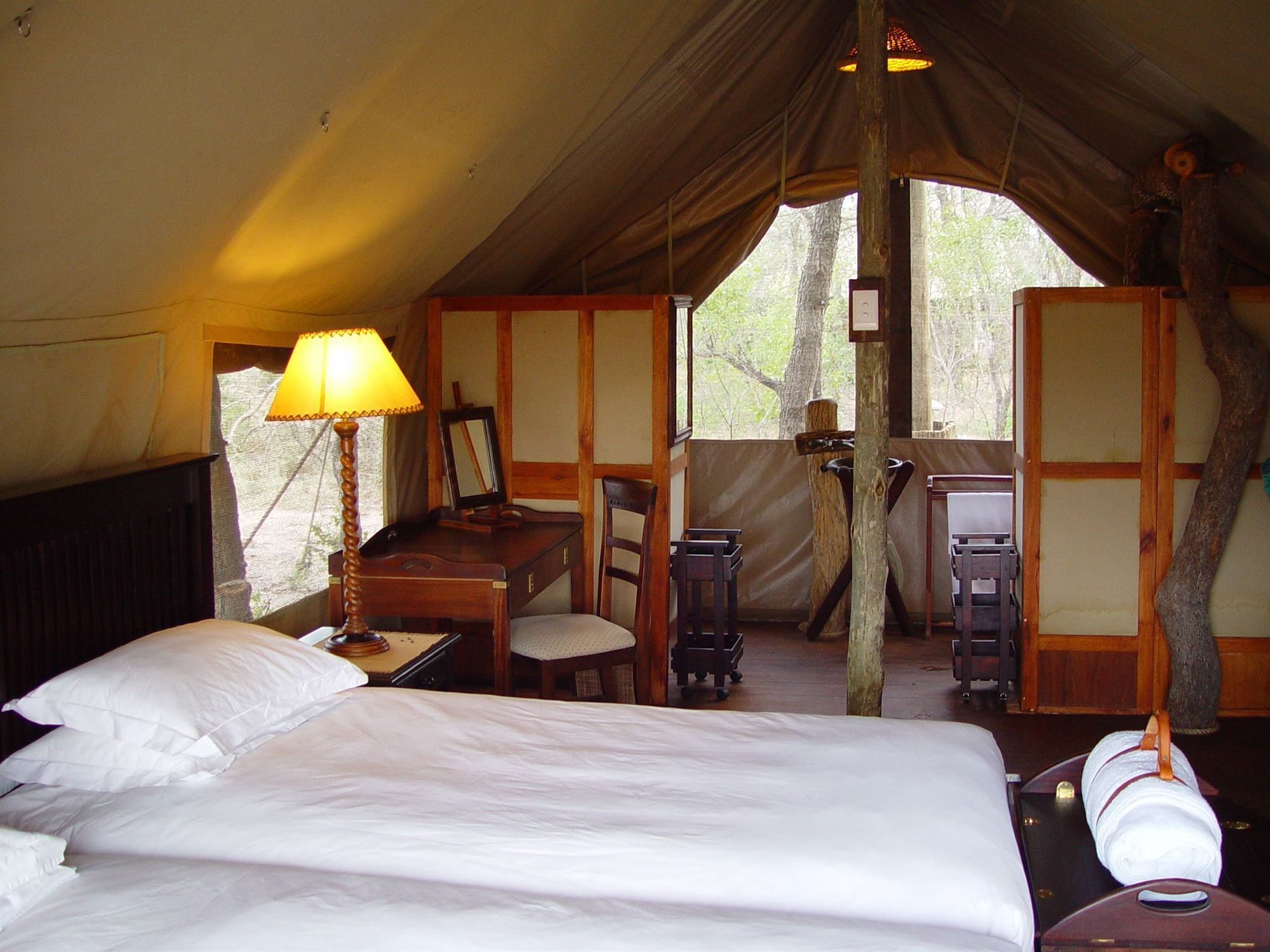 Rhino Walking Safaris Hotel Skukuza Ngoại thất bức ảnh
